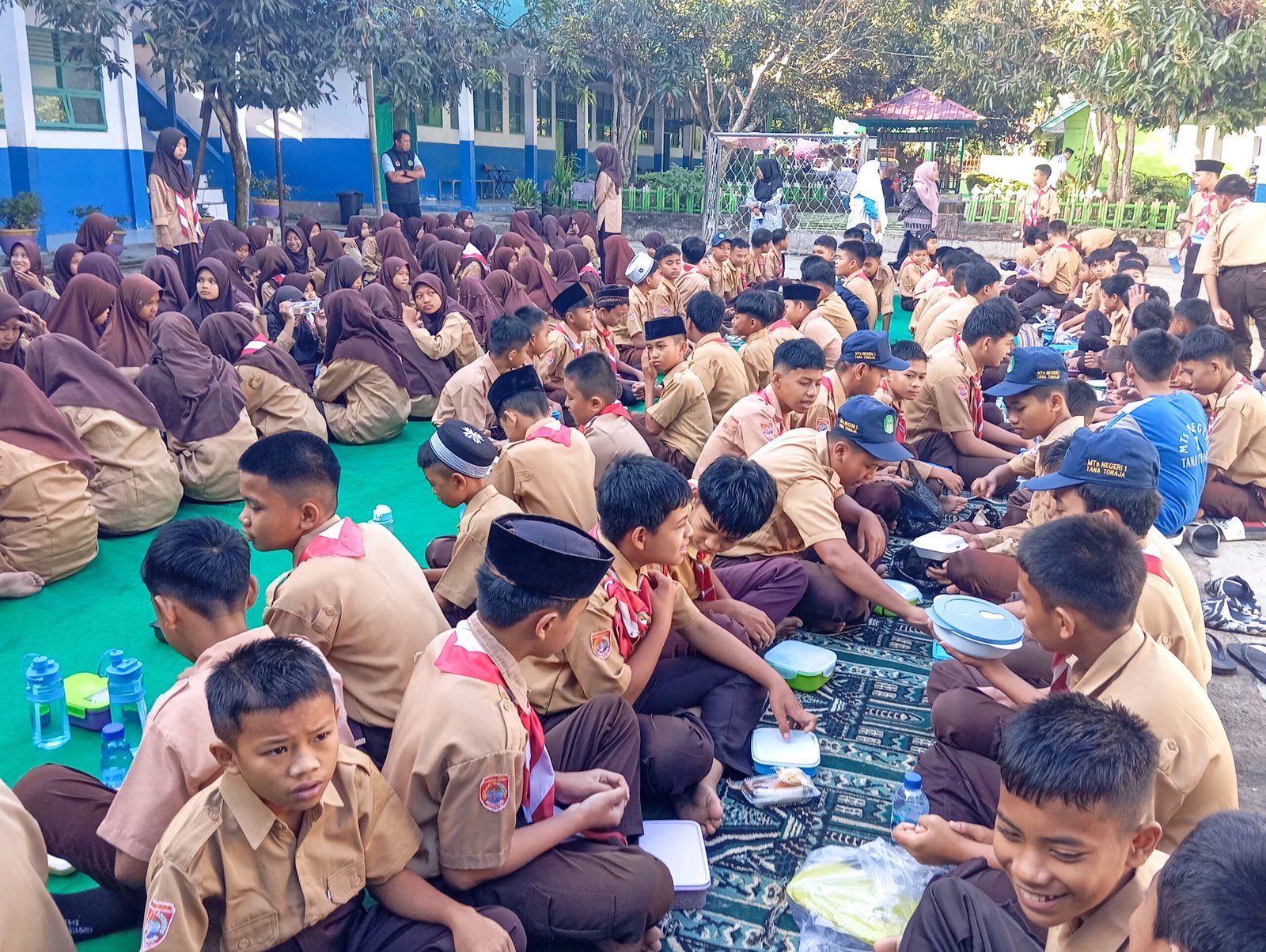 Pemberian penghargaan bagi aktivis lingkungan